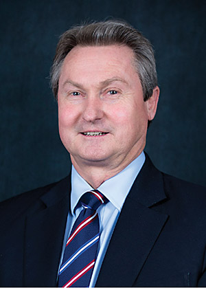 Portrait of Steve Troughton, Managing Director of Main Roads