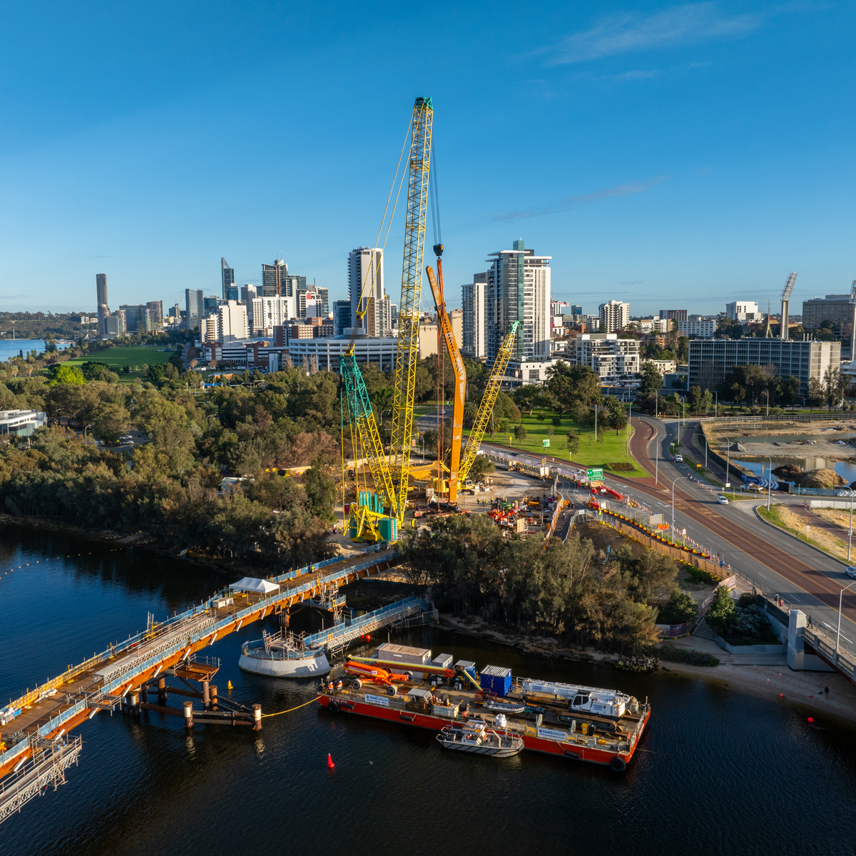 New Causeway Pedestrian and Cyclist Bridges